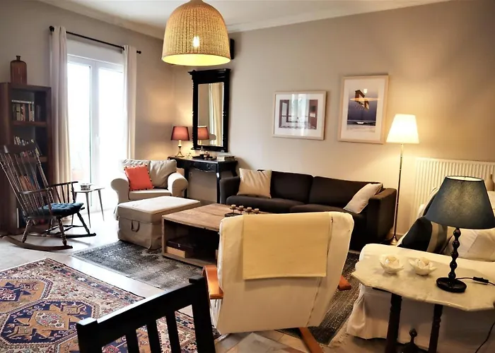Amazing Penthouse In Ambelokipi